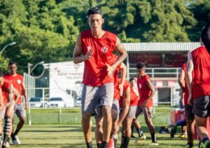 Vitória realiza treinamento