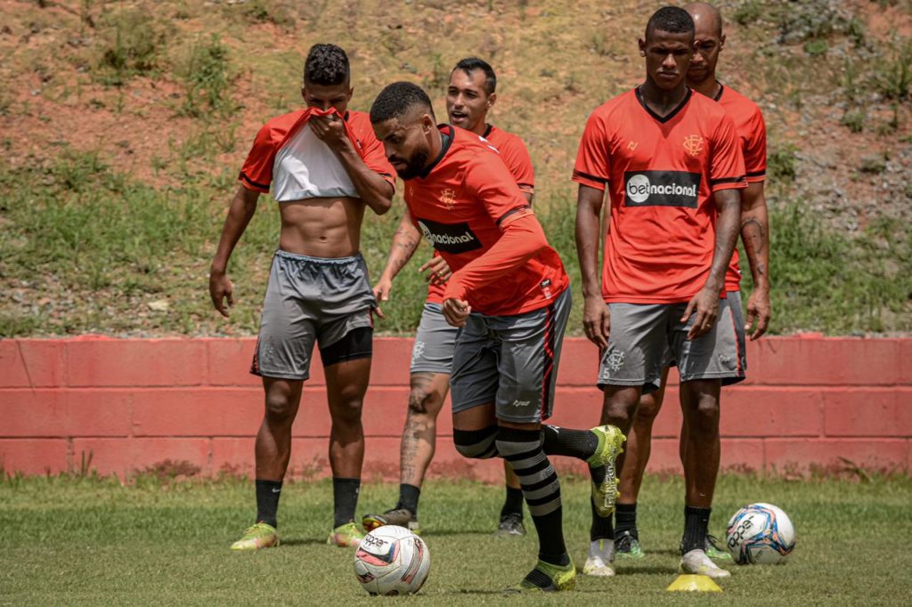 Vitória finaliza preparação