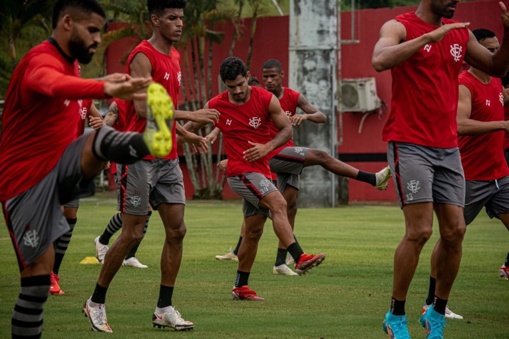 Vitória finaliza preparação