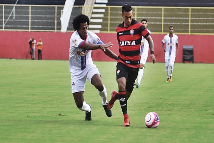 Vitória encara o Bahia de Feira