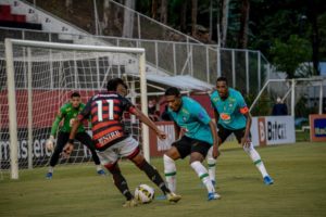 Vitória sub-20 perde no Barradão