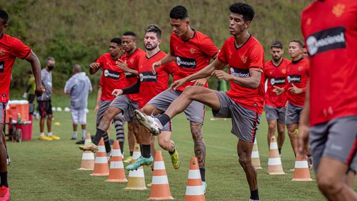 Vitória focado nos treinamentos