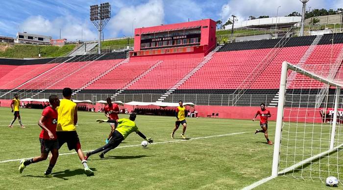 Vitória realiza treinamento