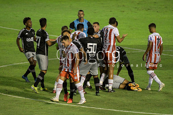 Vitória conhece arbitragem da estreia