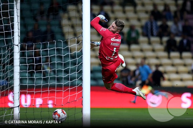 Vitória próximo de um novo goleiro