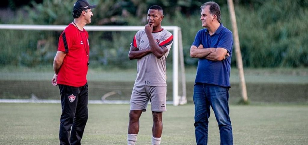 Diego Fumaça ECV