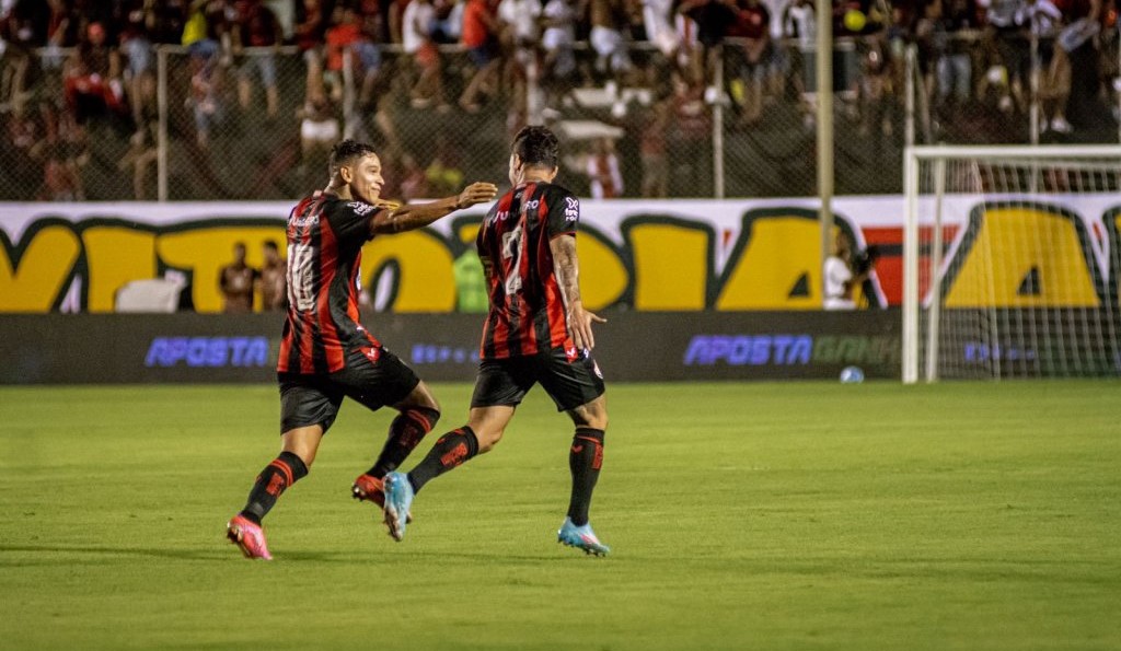 Vitória 3 X 0 Ponte Preta