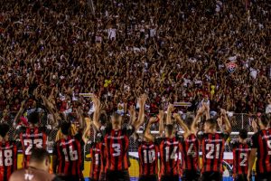 Vitória 3 X 0 Ponte - Torcida