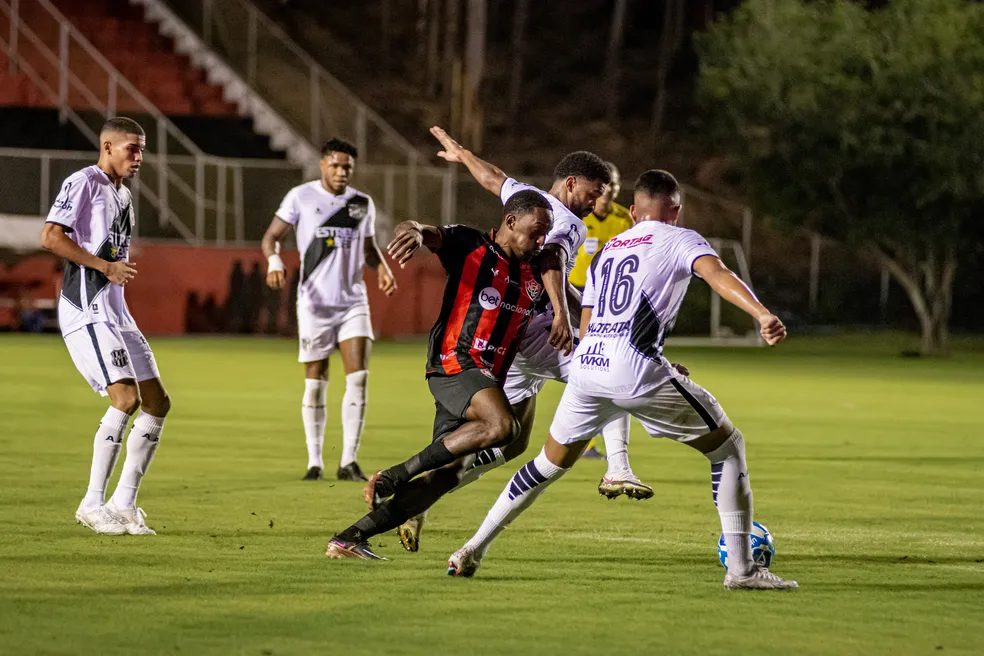 Vitória x Ponte Preta 2023