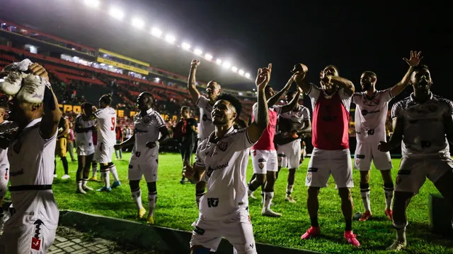 Sport 1 X 2 Vitória