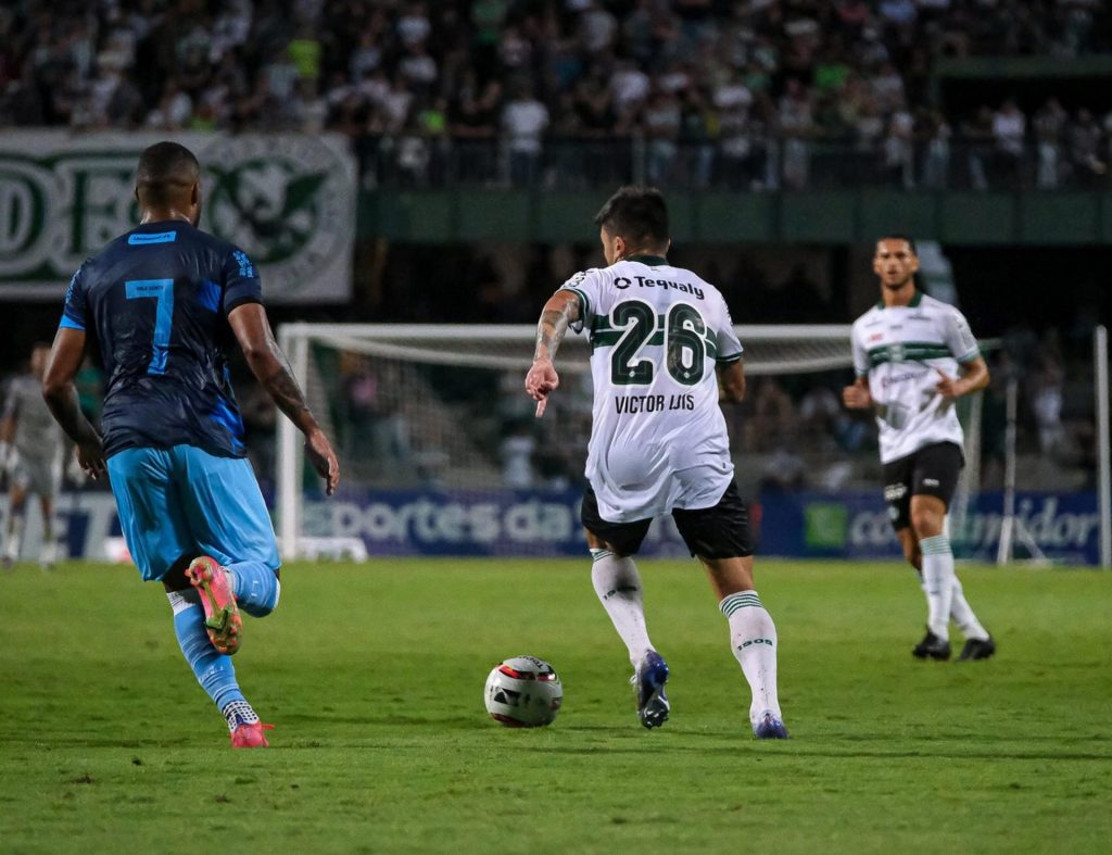 Victor Luis