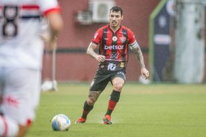 Zeca, Vitória