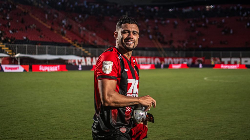 Situação de Wellington Rato ganha nova atualização no Vitória