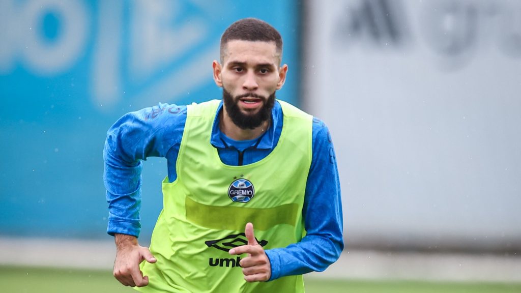 Vitória de olho no futuro