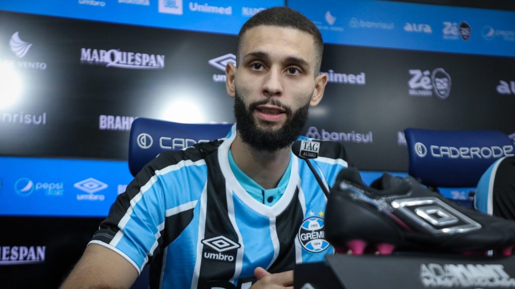 Vitória punido