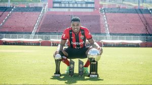 Alerrandro, Vitória