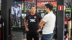 Gustavo Vieira, Vitória