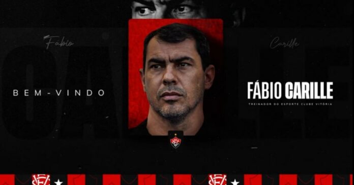 Vitória fecha com Fábio Carille