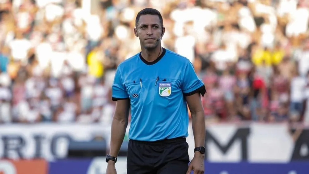 Rodrigo José Pereira de Lima apita Inter x Vitória pelo Brasileirão