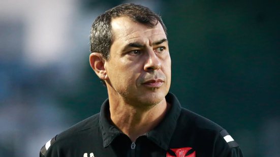 Apresentação adiada! Fábio Carille não embarca para Salvador e Vitória envia comunicado; entenda