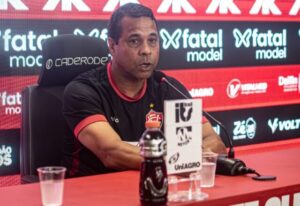 Rodrigo Chagas, Vitória