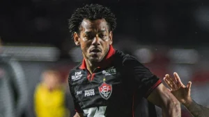 Romarinho, Vitória