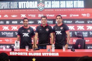 Rodrigo Chagas é apresentado como novo treinador do Vitória – Foto: Victor Ferreira/EC Vitória
