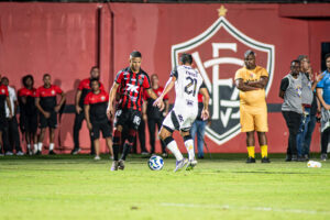 Vitória vence o Atlético-MG