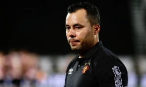 Vitória fecha com Jair Ventura