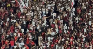 TUI, Vitória, torcida