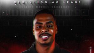 Caíque Gonçalves, Vitória