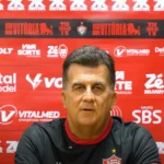Fábio Mota, Vitória