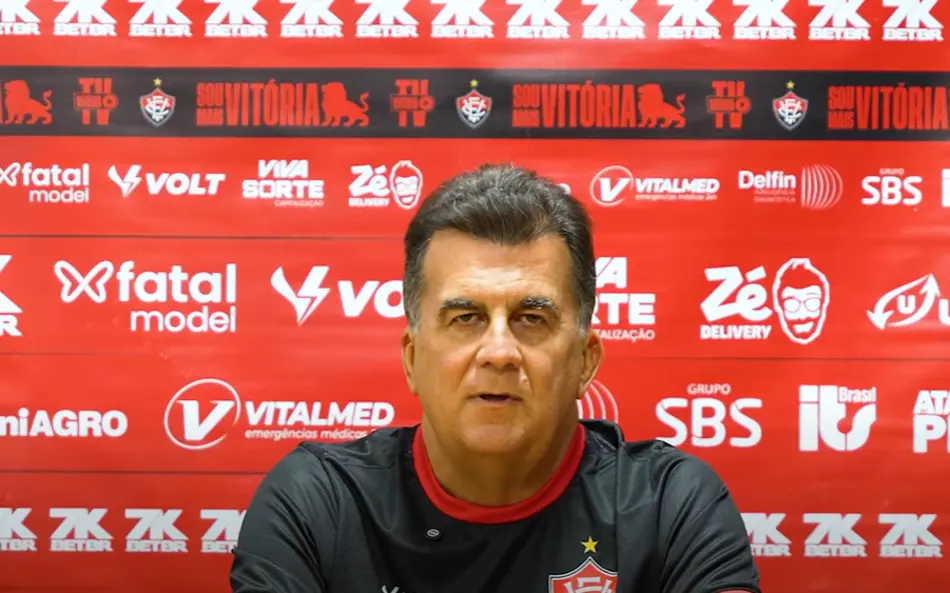 Fábio Mota, Vitória