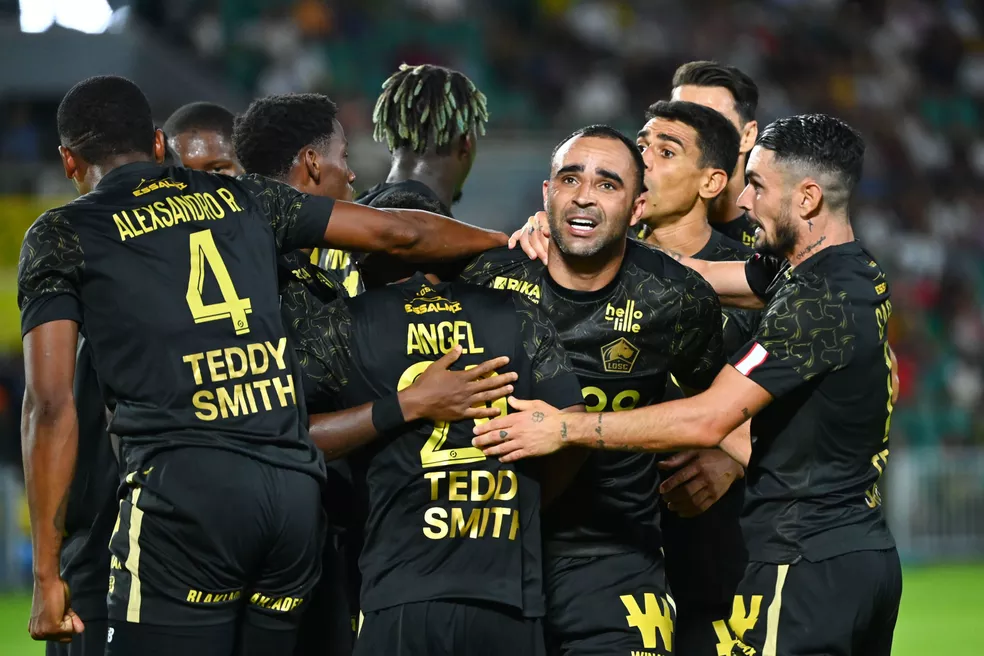 icon-dib-120822-10-82 Vitória no mercado