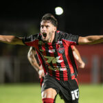 Com gol de Emmanuel Martínez na estreia, Vitória vence o Bahia de Feira e assume a vice-liderança do Baianão