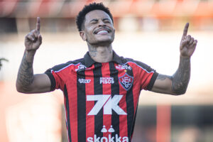 Vitória vence o Galícia