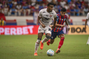 Vitória e Bahia empatam