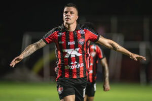 Vitória, Renato Kayzer