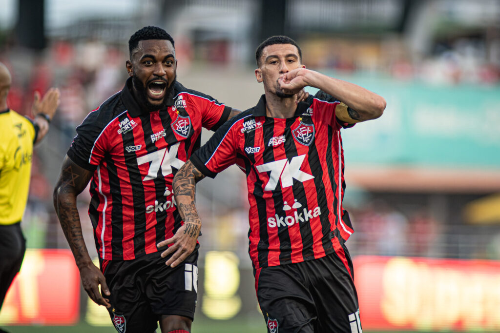 Vitória vence o CRB