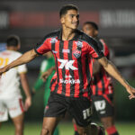 Vitória vence a Juazeirense