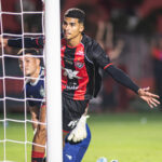 Renê, Vitória